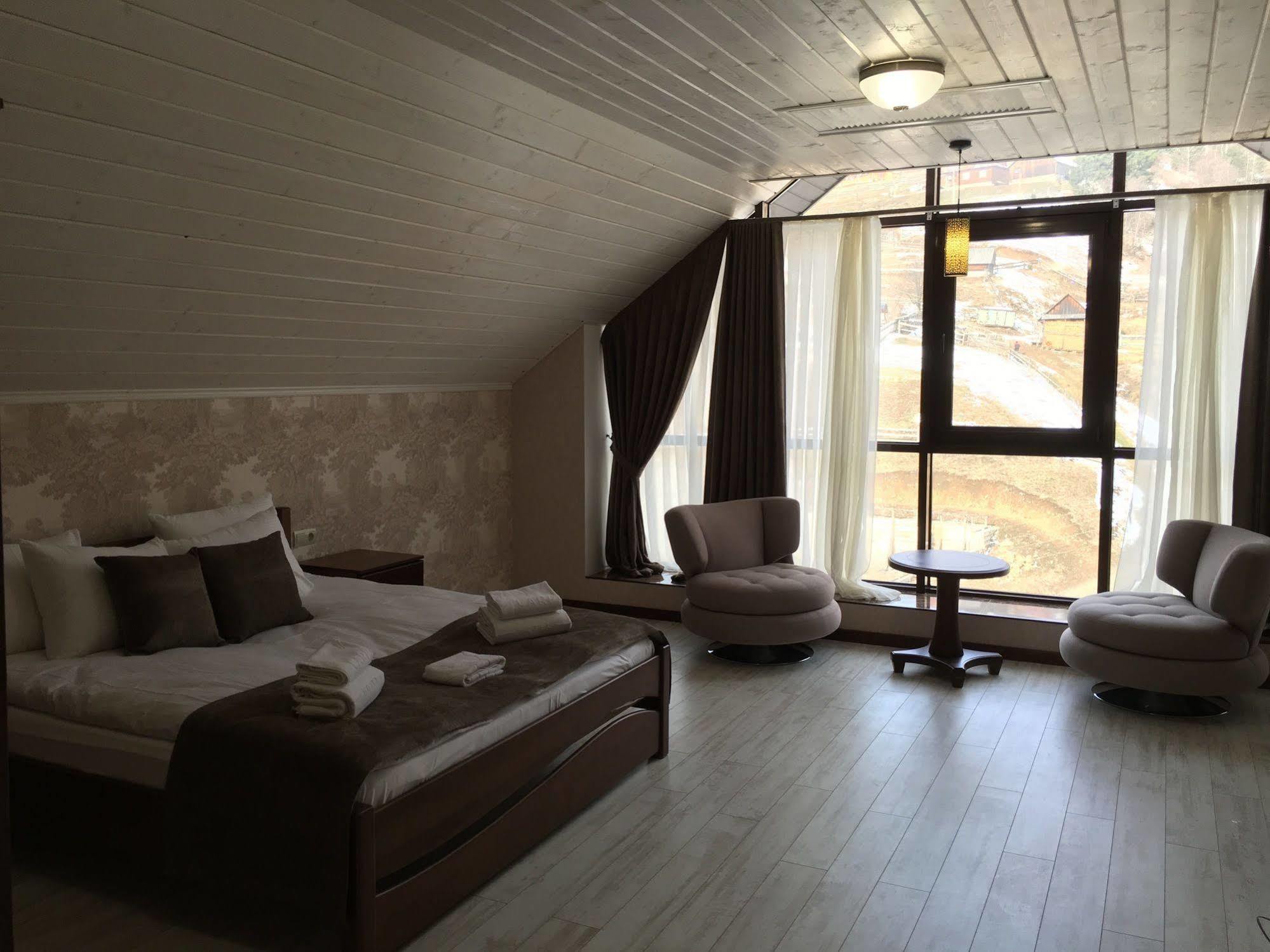 Carparosa Hotel Bukovel Exterior foto